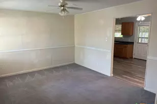 303 Ridge St, Copperas Cove, TX 76522 - Photo 4