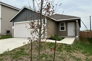 537 Autumn Blaze, New Braunfels, TX 78130 - Photo 2