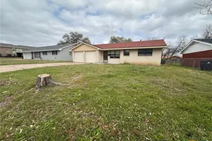 3705 Lancelot Ln, Temple, TX 76502 - Photo 4