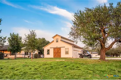 2055 County Road 284, Liberty Hill, TX 78642 - Photo 10