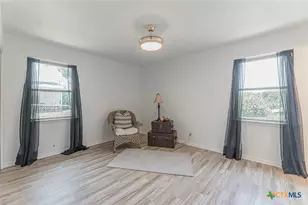 704 W Mary Jane Dr, Killeen, TX 76541 - Photo 26