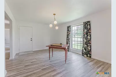 704 W Mary Jane Drive, Killeen, TX 76541 - Photo 4