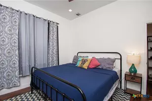 235 Belmont, San Antonio, TX 78202 - Photo 18