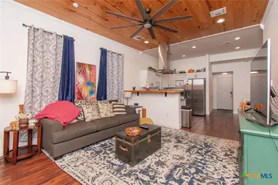 235 Belmont, San Antonio, TX 78202 - Photo 4