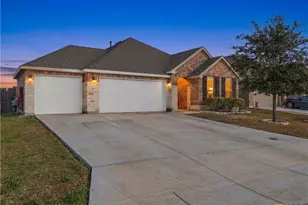 642 Rusty Gate Wy, New Braunfels, TX 78130 - Photo 1