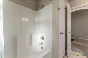 2610 Tarrant County Dr, Killeen, TX 76549 - Photo 18