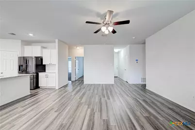 412 Saddleback Trail, Killeen, TX 76542 - Photo 2