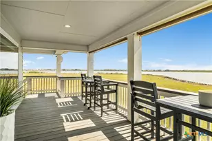 299 Bay Dr, Palacios, TX 77465 - Photo 8