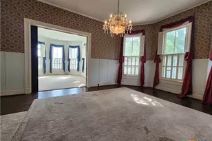 408 E Prairie St, Cuero, TX 77954 - Photo 8