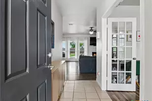 2170 Jolie Ct, New Braunfels, TX 78130 - Photo 4