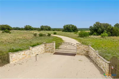 630 N Cr 531, Mullin, TX 76864 - Photo 2