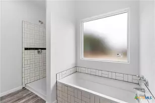 1234 Clearcreek Dr, Canyon Lake, TX 78133 - Photo 20