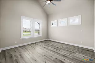 331 Sendera Loop, Victoria, TX 77904 - Photo 32