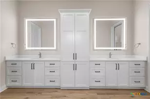 331 Sendera Loop, Victoria, TX 77904 - Photo 20