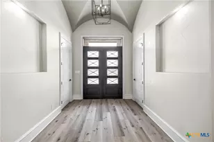 331 Sendera Loop, Victoria, TX 77904 - Photo 6