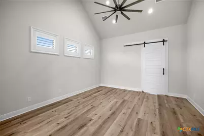 331 Sendera Loop, Victoria, TX 77904 - Photo 16