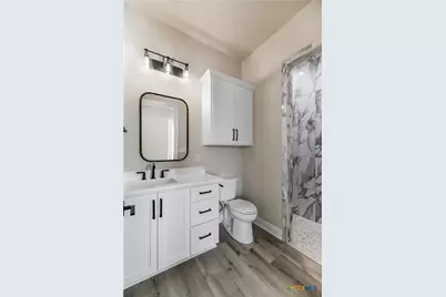 331 Sendera Loop, Victoria, TX 77904 - Photo 36