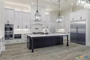 331 Sendera Loop, Victoria, TX 77904 - Photo 10