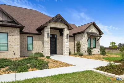 331 Sendera Loop, Victoria, TX 77904 - Photo 4