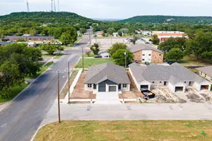 414 W Avenue C, Copperas Cove, TX 76522 - Photo 22