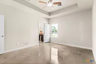 414 W Avenue C, Copperas Cove, TX 76522 - Photo 12