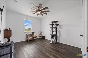 240 Oil Field Rd, Lockhart, TX 78644 - Photo 16