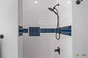 240 Oil Field Rd, Lockhart, TX 78644 - Photo 14