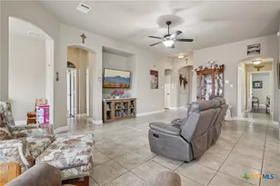 495 Pecan Forest, New Braunfels, TX 78130 - Photo 8