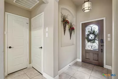 495 Pecan Forest, New Braunfels, TX 78130 - Photo 4
