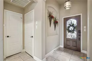 495 Pecan Forest, New Braunfels, TX 78130 - Photo 4