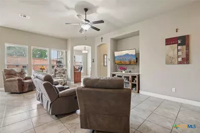 495 Pecan Forest, New Braunfels, TX 78130 - Photo 6