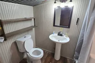 505 Co Rd 4205, Cranfills Gap, TX 76637 - Photo 42