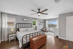 677 Floral Ave, New Braunfels, TX 78130 - Photo 18