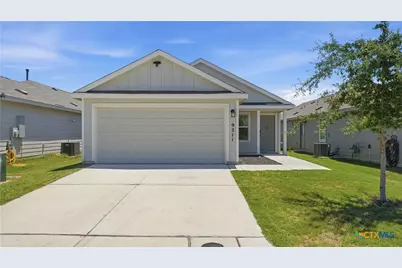 9211 Navarro Vista, Seguin, TX 78155 - Photo 1