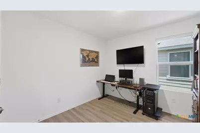 9211 Navarro Vista, Seguin, TX 78155 - Photo 24