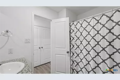 9211 Navarro Vista, Seguin, TX 78155 - Photo 26