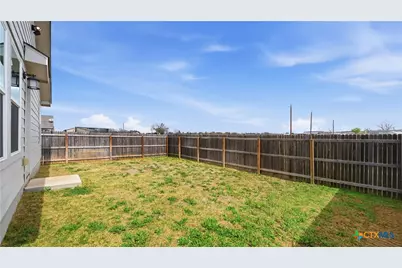 9211 Navarro Vista, Seguin, TX 78155 - Photo 30