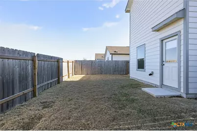 612 Marty Allen Loop, Jarrell, TX 76537 - Photo 14