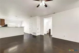 237 N Mary Jo Dr, Harker Heights, TX 76548 - Photo 4