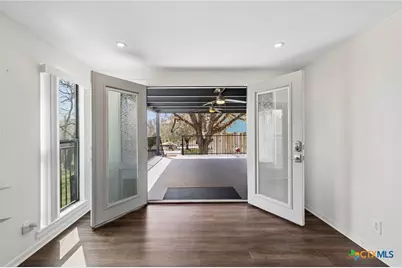 54 S Hampton Drive, Seguin, TX 78155 - Photo 20