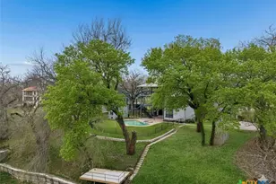 54 S Hampton Dr, Seguin, TX 78155 - Photo 32