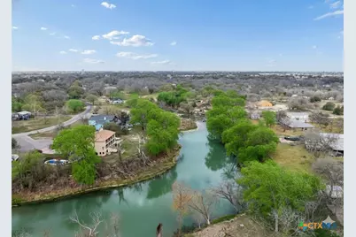 54 S Hampton Drive, Seguin, TX 78155 - Photo 4
