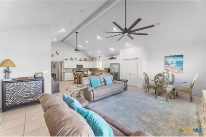 316 Marshall Johnson Avenue, Port Lavaca, TX 77979 - Photo 16