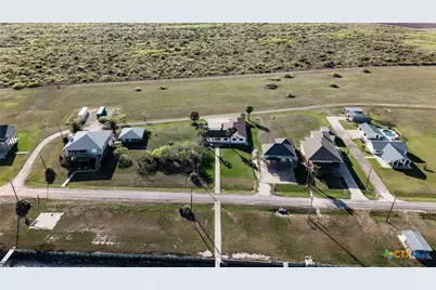 316 Marshall Johnson Avenue, Port Lavaca, TX 77979 - Photo 38