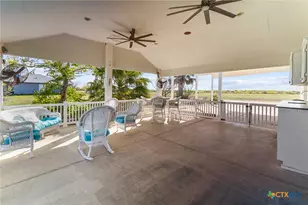 316 Marshall Johnson Ave, Port Lavaca, TX 77979 - Photo 4