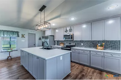 300 Troy View Drive, Troy, TX 76579 - Photo 8