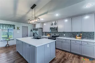 300 Troy View Dr, Troy, TX 76579 - Photo 8