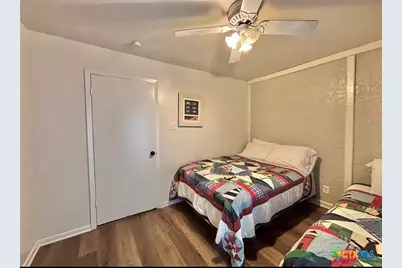 458 S Pirates Cove #4, Port O'Connor, TX 77982 - Photo 18