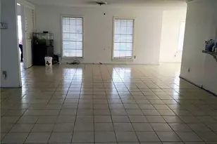 2406 Bon Aire Ave, Victoria, TX 77901 - Photo 10