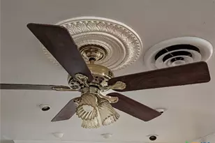 2406 Bon Aire Ave, Victoria, TX 77901 - Photo 12